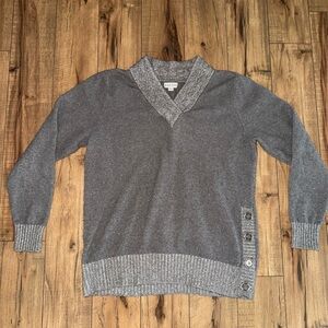 Gray sweater